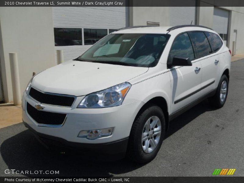 Summit White / Dark Gray/Light Gray 2010 Chevrolet Traverse LS