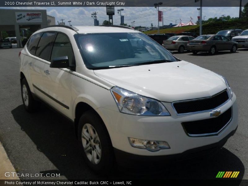 Summit White / Dark Gray/Light Gray 2010 Chevrolet Traverse LS