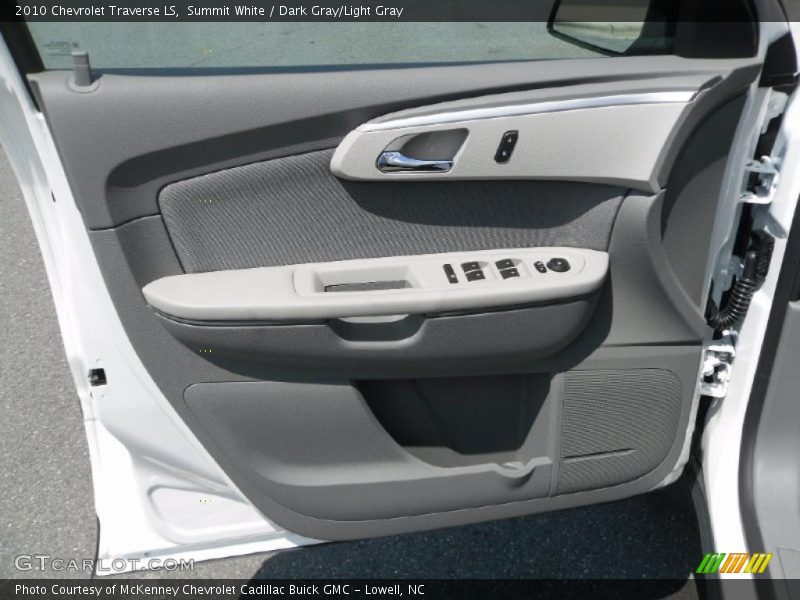 Summit White / Dark Gray/Light Gray 2010 Chevrolet Traverse LS