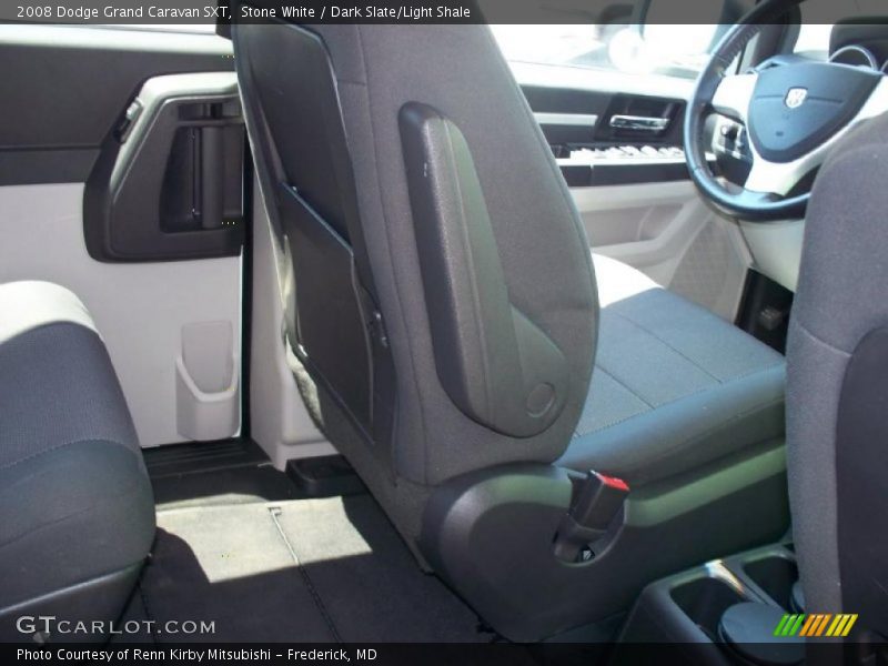Stone White / Dark Slate/Light Shale 2008 Dodge Grand Caravan SXT