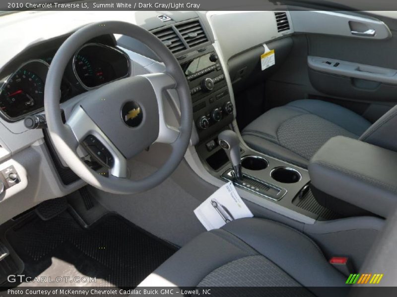 Summit White / Dark Gray/Light Gray 2010 Chevrolet Traverse LS