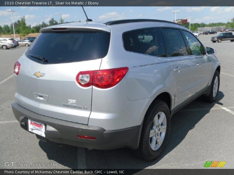 Silver Ice Metallic / Ebony 2010 Chevrolet Traverse LT