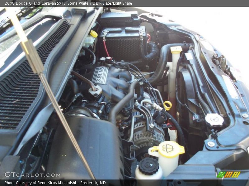 Stone White / Dark Slate/Light Shale 2008 Dodge Grand Caravan SXT