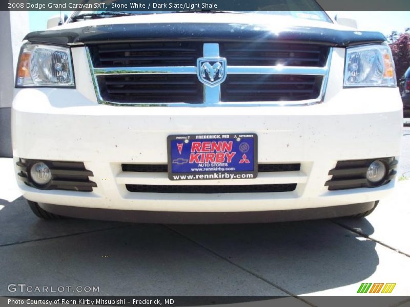 Stone White / Dark Slate/Light Shale 2008 Dodge Grand Caravan SXT