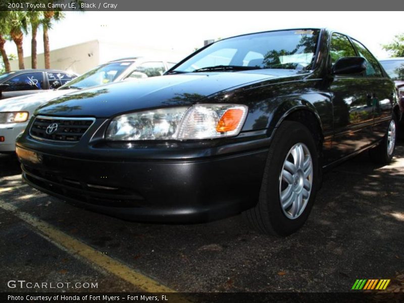 Black / Gray 2001 Toyota Camry LE