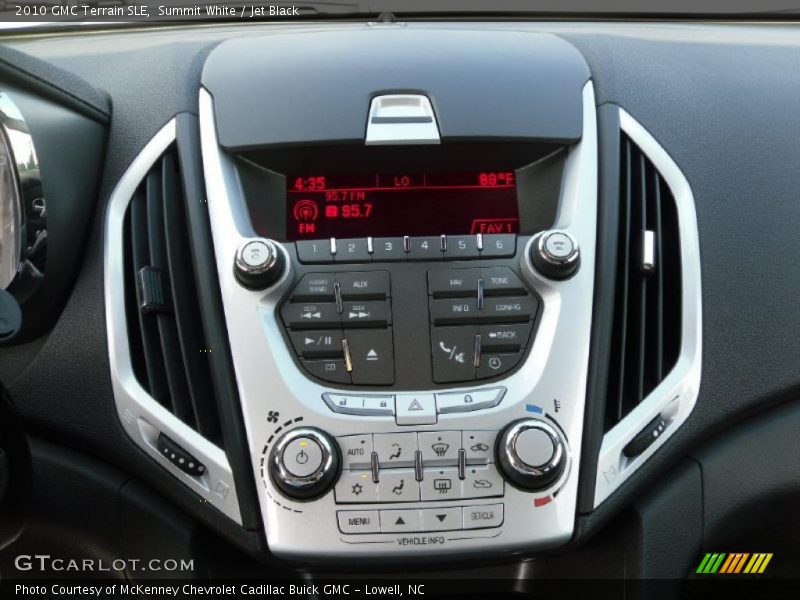 Summit White / Jet Black 2010 GMC Terrain SLE
