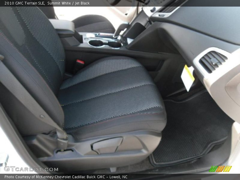Summit White / Jet Black 2010 GMC Terrain SLE