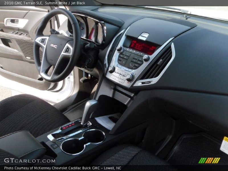 Summit White / Jet Black 2010 GMC Terrain SLE