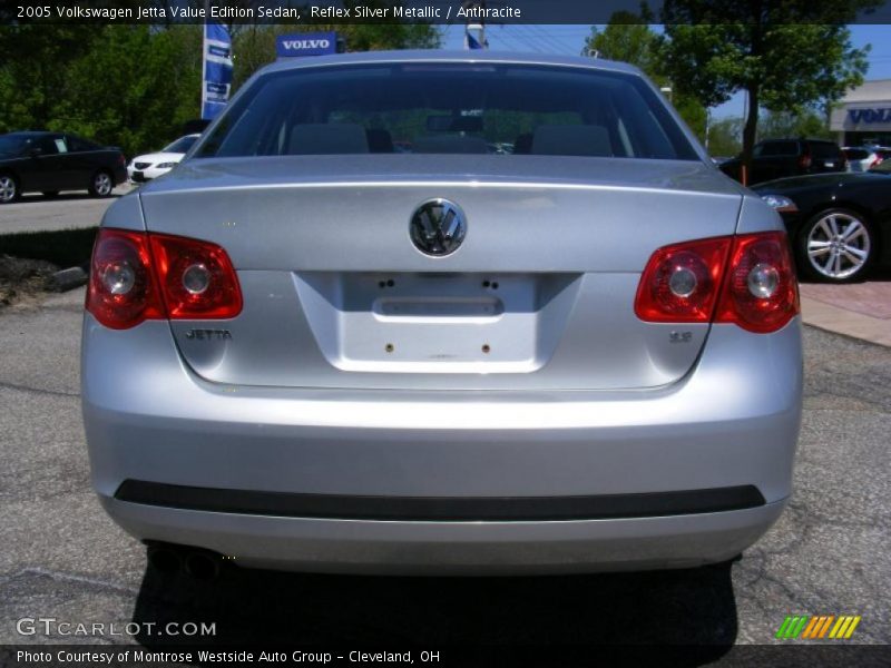 Reflex Silver Metallic / Anthracite 2005 Volkswagen Jetta Value Edition Sedan