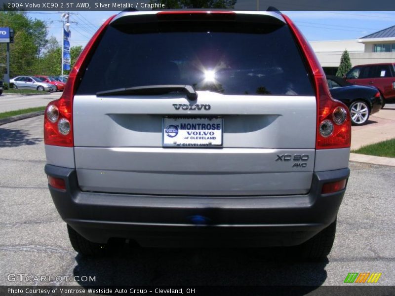 Silver Metallic / Graphite 2004 Volvo XC90 2.5T AWD