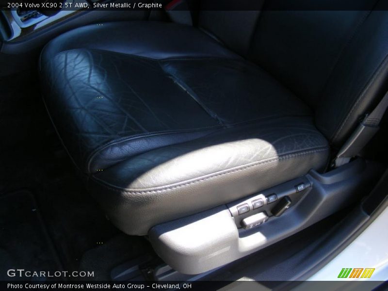 Silver Metallic / Graphite 2004 Volvo XC90 2.5T AWD