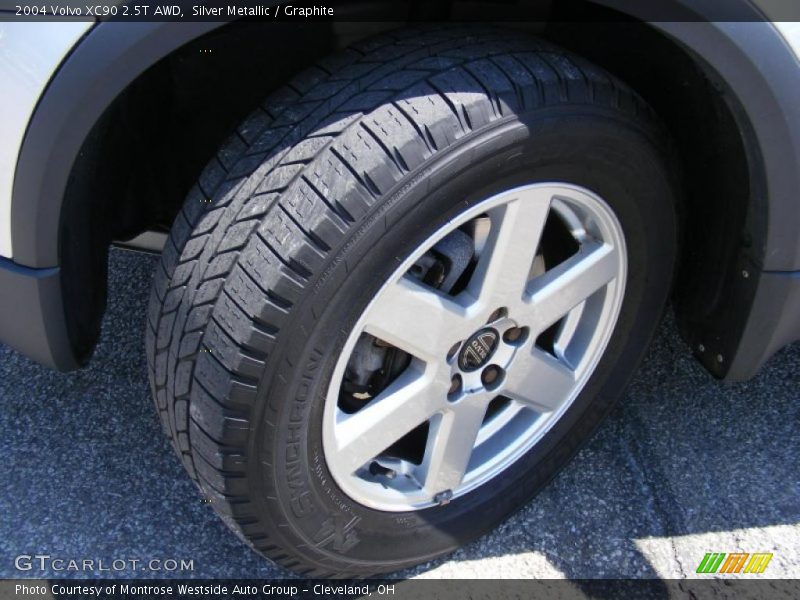 Silver Metallic / Graphite 2004 Volvo XC90 2.5T AWD