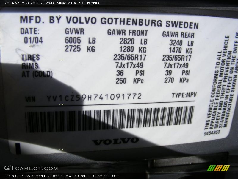 Silver Metallic / Graphite 2004 Volvo XC90 2.5T AWD