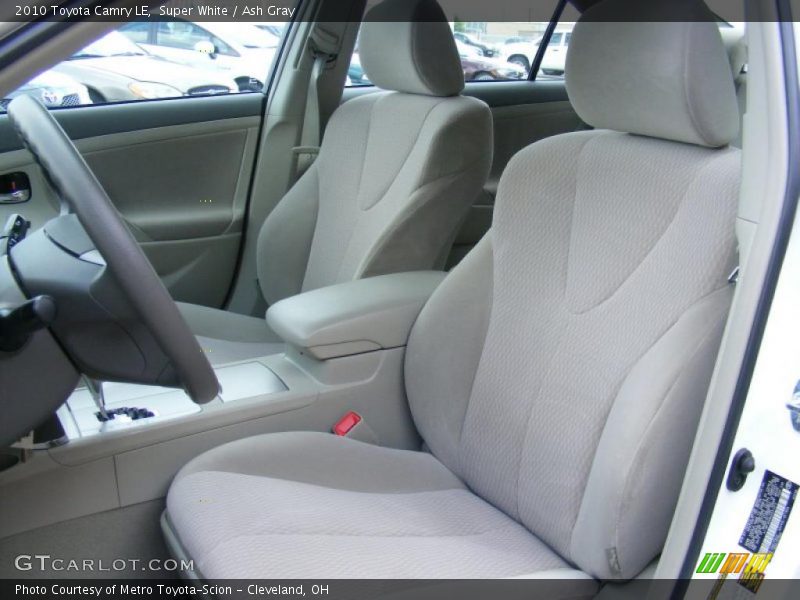 Super White / Ash Gray 2010 Toyota Camry LE
