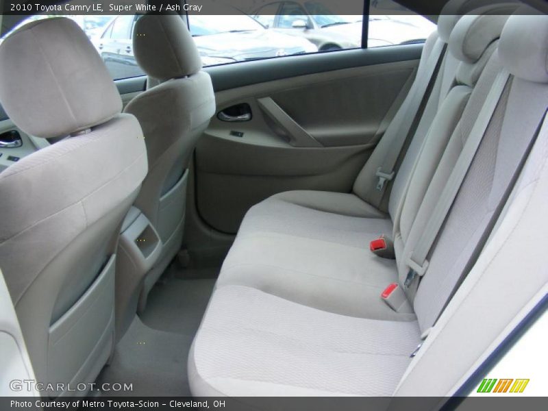 Super White / Ash Gray 2010 Toyota Camry LE