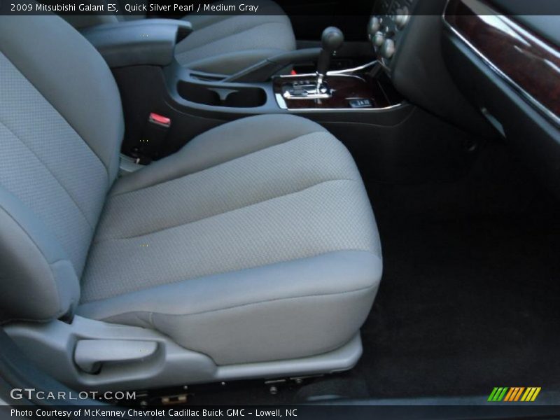 Quick Silver Pearl / Medium Gray 2009 Mitsubishi Galant ES