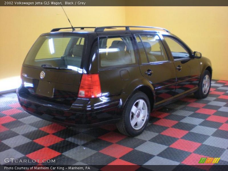 Black / Grey 2002 Volkswagen Jetta GLS Wagon