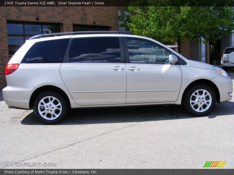 Silver Shadow Pearl / Stone 2005 Toyota Sienna XLE AWD