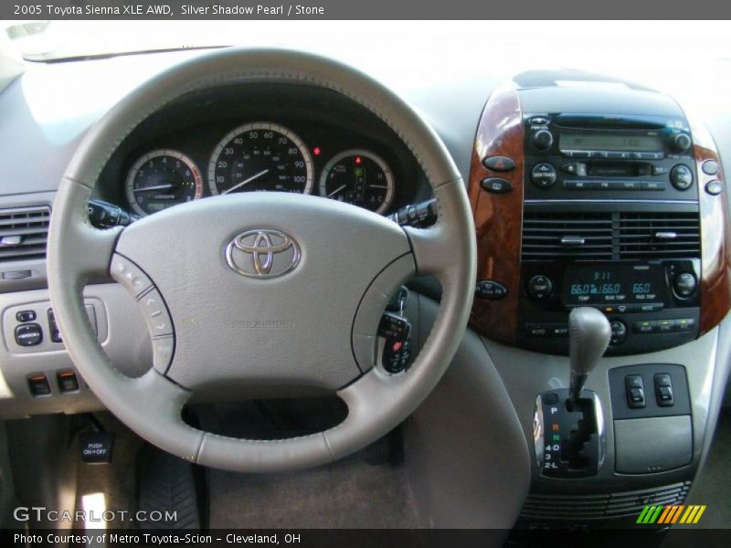 Silver Shadow Pearl / Stone 2005 Toyota Sienna XLE AWD