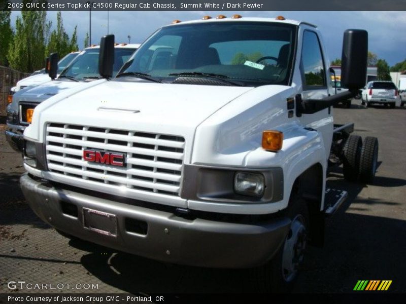 Summit White / Dark Pewter 2009 GMC C Series Topkick C4500 Regular Cab Chassis
