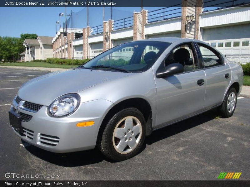 Bright Silver Metallic / Dark Slate Gray 2005 Dodge Neon SE