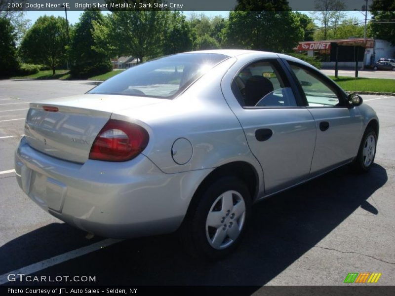 Bright Silver Metallic / Dark Slate Gray 2005 Dodge Neon SE