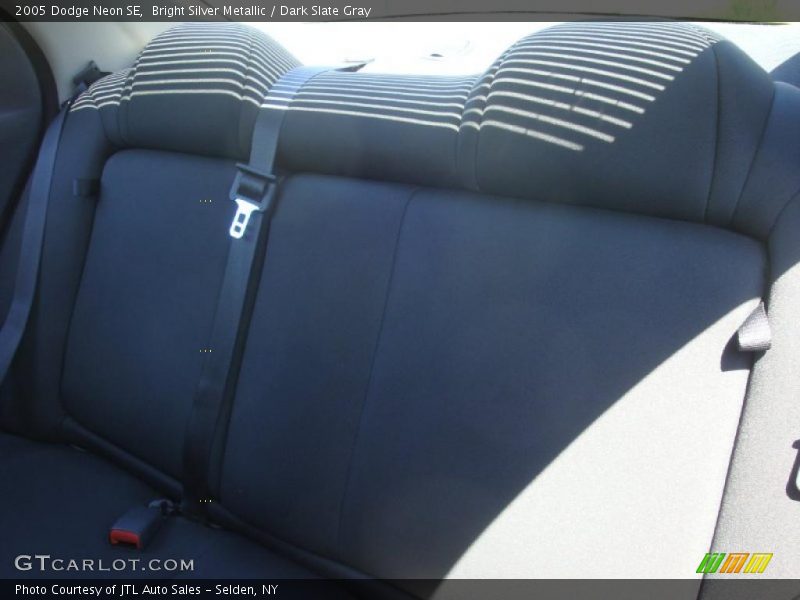 Bright Silver Metallic / Dark Slate Gray 2005 Dodge Neon SE