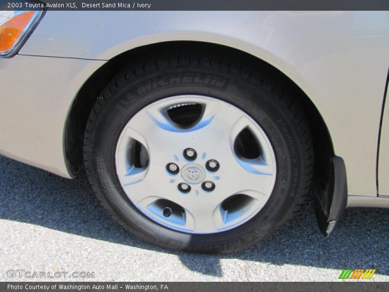 Desert Sand Mica / Ivory 2003 Toyota Avalon XLS