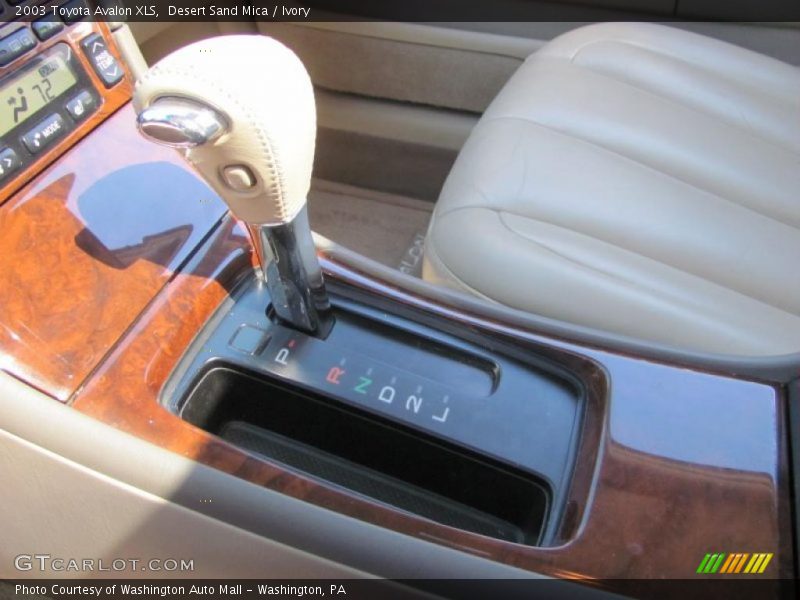 Desert Sand Mica / Ivory 2003 Toyota Avalon XLS