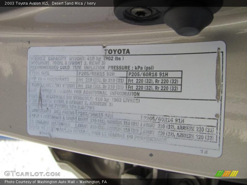 Desert Sand Mica / Ivory 2003 Toyota Avalon XLS