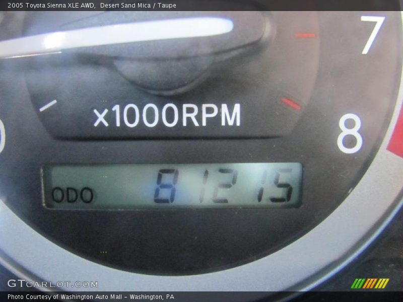 Desert Sand Mica / Taupe 2005 Toyota Sienna XLE AWD