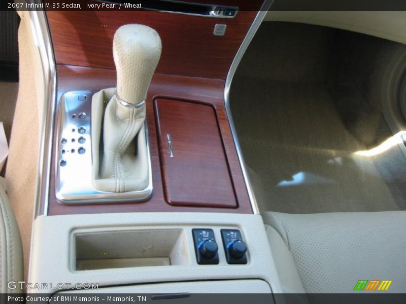 Ivory Pearl / Wheat 2007 Infiniti M 35 Sedan
