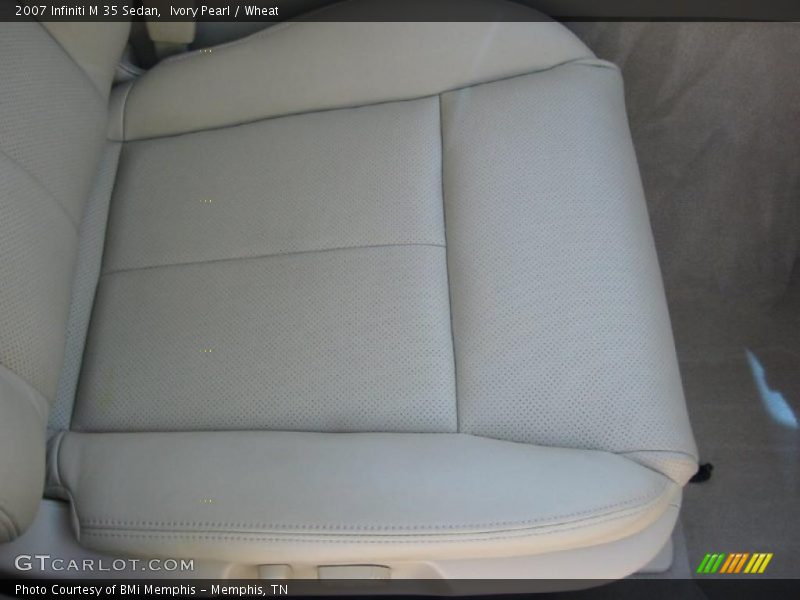 Ivory Pearl / Wheat 2007 Infiniti M 35 Sedan