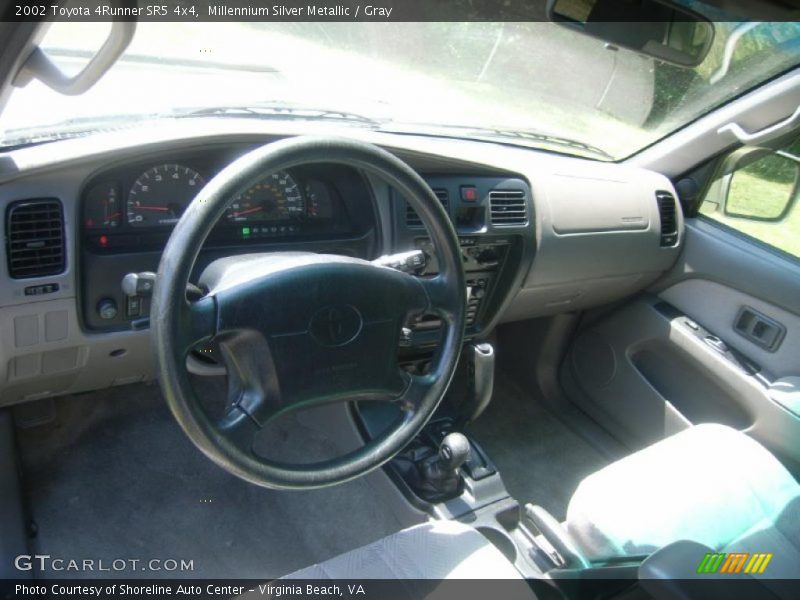 Millennium Silver Metallic / Gray 2002 Toyota 4Runner SR5 4x4