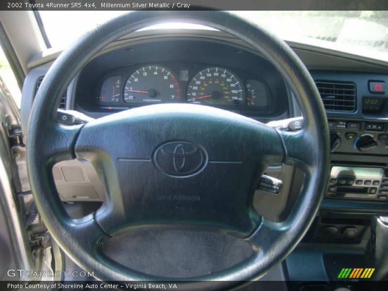 Millennium Silver Metallic / Gray 2002 Toyota 4Runner SR5 4x4