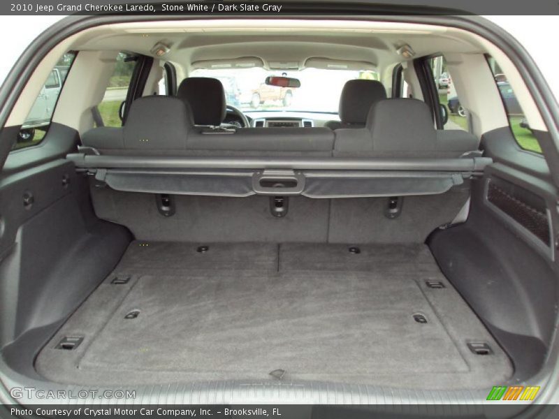 Stone White / Dark Slate Gray 2010 Jeep Grand Cherokee Laredo