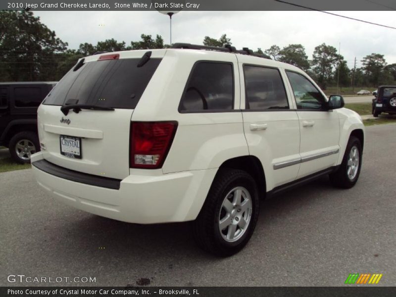 Stone White / Dark Slate Gray 2010 Jeep Grand Cherokee Laredo