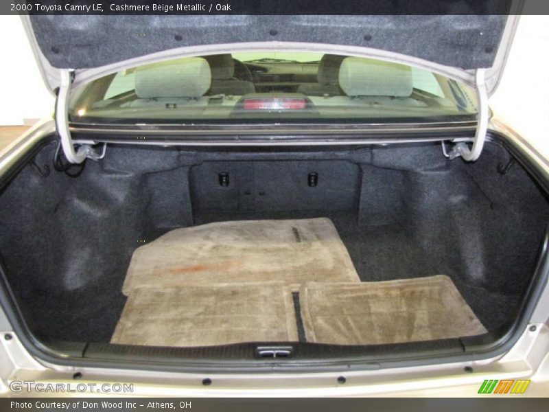 Cashmere Beige Metallic / Oak 2000 Toyota Camry LE