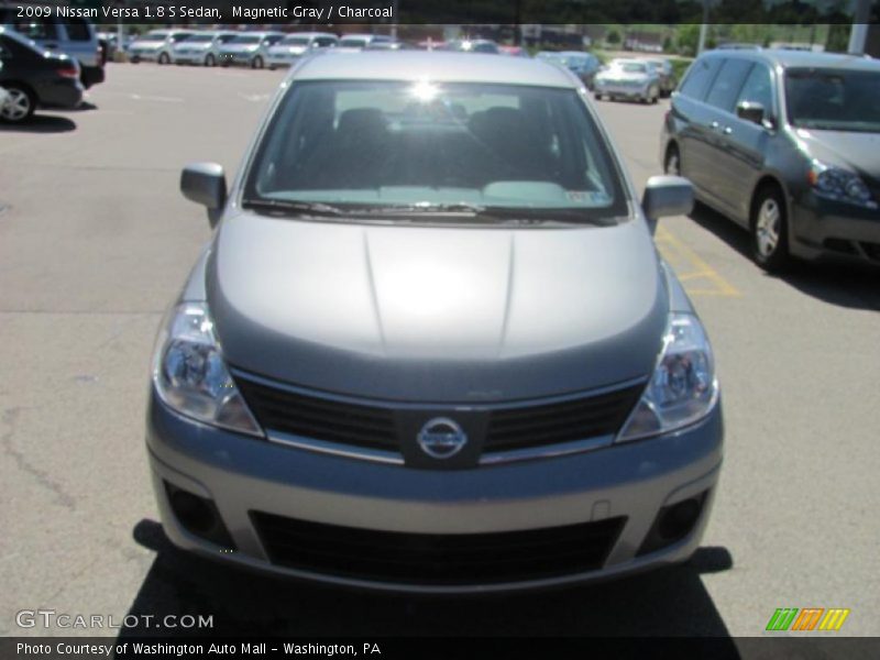 Magnetic Gray / Charcoal 2009 Nissan Versa 1.8 S Sedan