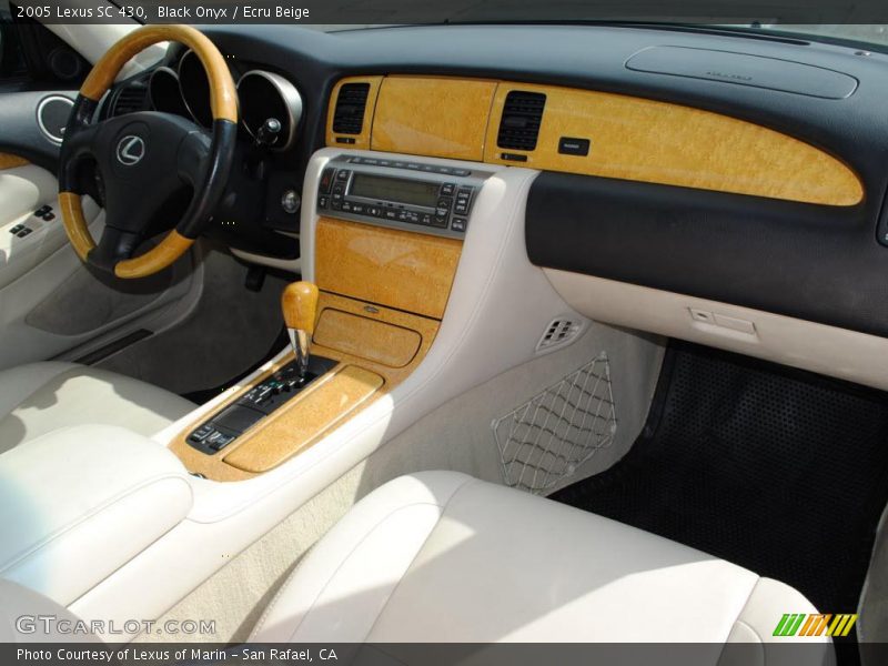 Black Onyx / Ecru Beige 2005 Lexus SC 430