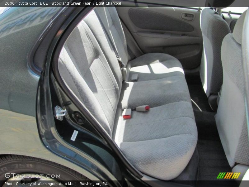 Woodland Green Pearl / Light Charcoal 2000 Toyota Corolla CE