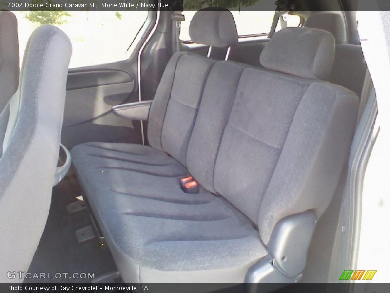 Stone White / Navy Blue 2002 Dodge Grand Caravan SE