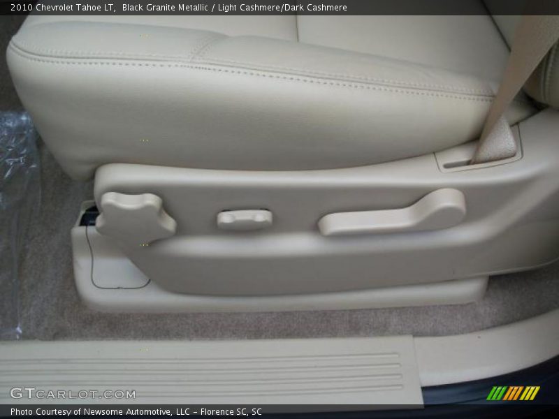 Black Granite Metallic / Light Cashmere/Dark Cashmere 2010 Chevrolet Tahoe LT