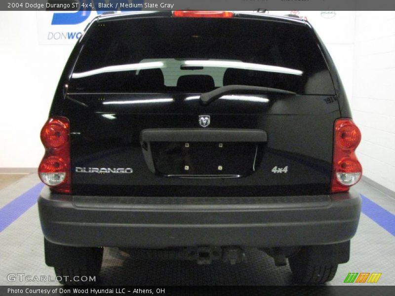 Black / Medium Slate Gray 2004 Dodge Durango ST 4x4