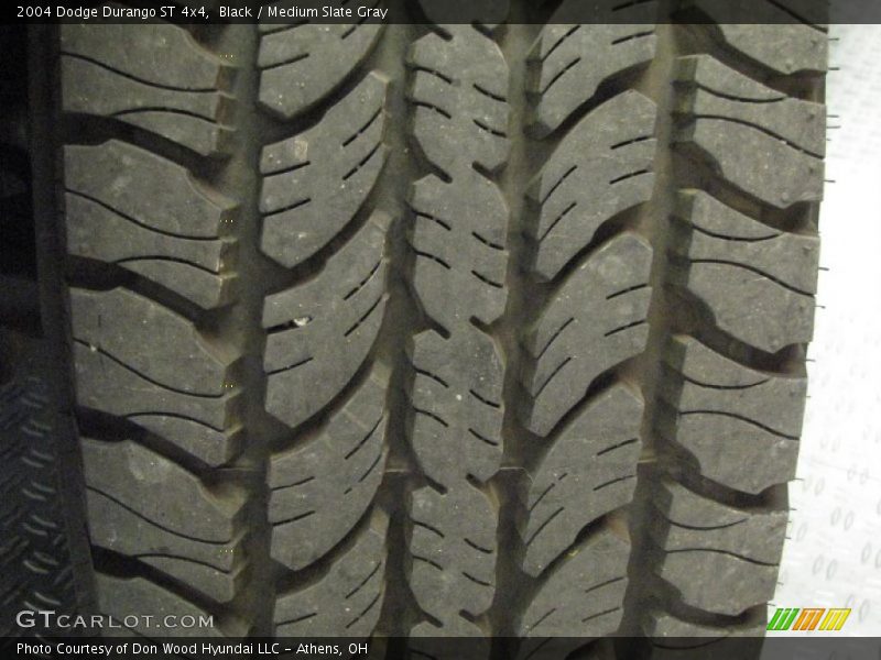 Black / Medium Slate Gray 2004 Dodge Durango ST 4x4