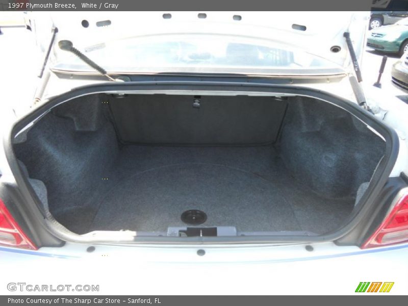 White / Gray 1997 Plymouth Breeze