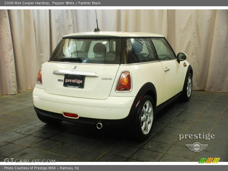 Pepper White / Panther Black 2008 Mini Cooper Hardtop