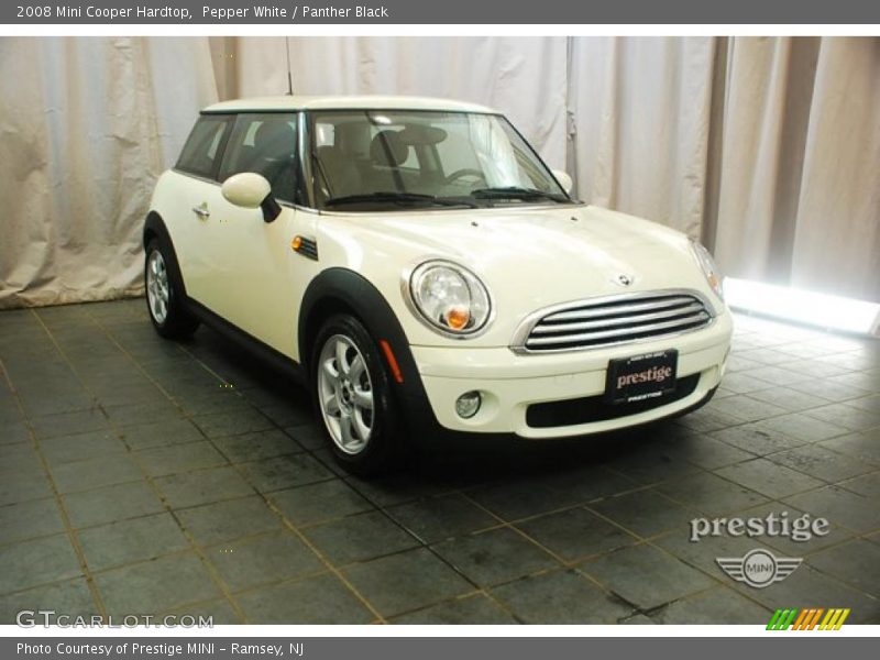 Pepper White / Panther Black 2008 Mini Cooper Hardtop