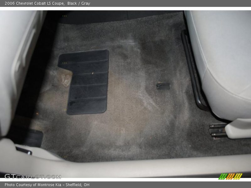 Black / Gray 2006 Chevrolet Cobalt LS Coupe