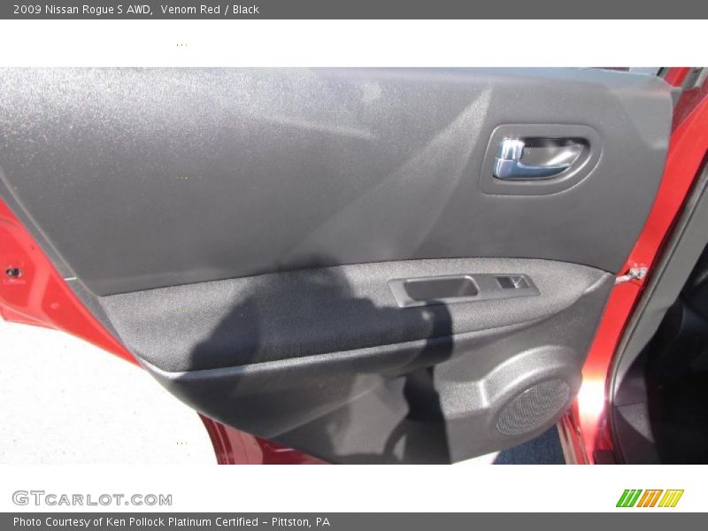 Venom Red / Black 2009 Nissan Rogue S AWD